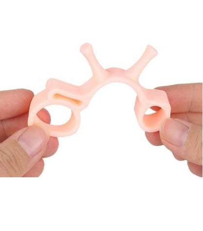 SBE 1 Pair Silicone Toe separator, Soft Gel Toe Spacers Corrector, Hammer Toes, Toe Split Hallux Valgus For Pain Relief (White Color)